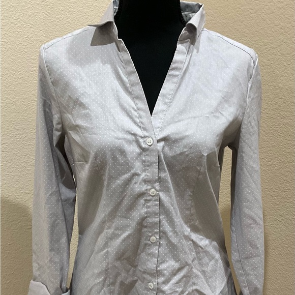 H&M Gray with White Polka Dots Button Up Shirt, Size 10 - Picture 1 of 5